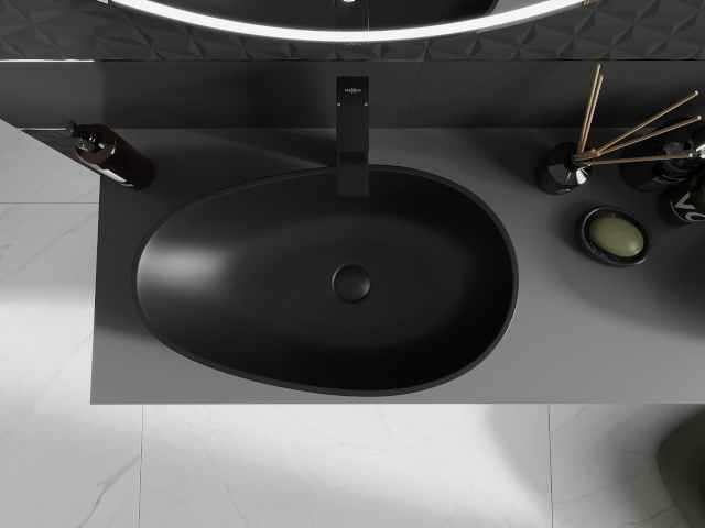 Kast op hoogte in de badkamer