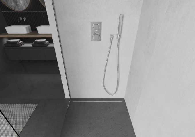 chroom doucheslang in de doucheruimte
