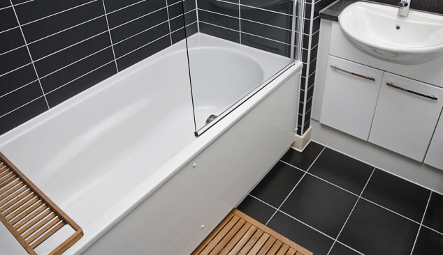 Stalen of acryl bad - welke te kiezen?