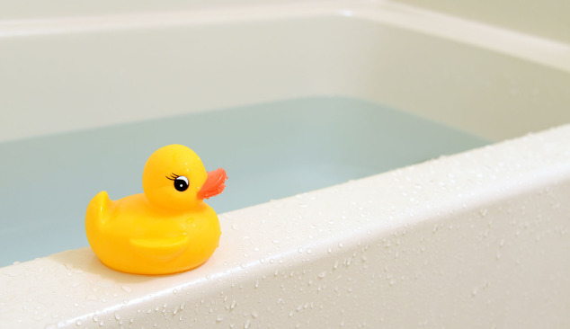 Bekleding van een rechthoekig bad - wat moet je stap voor stap doen?