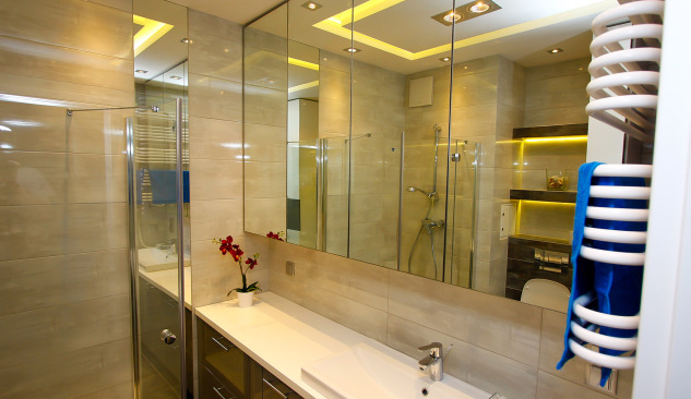 Hoek badkamerkasten in verschillende stijlen