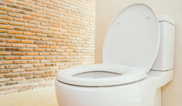 Wat is een inbouwframe voor het toilet?