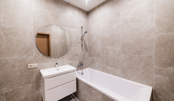 Stalen of acryl bad?