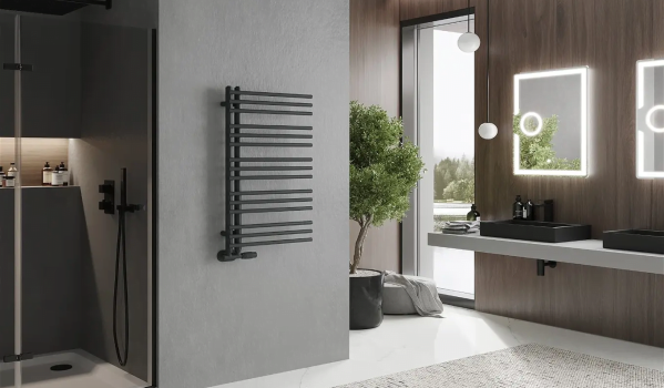 Op welke hoogte werkt een badkamer radiator het beste?