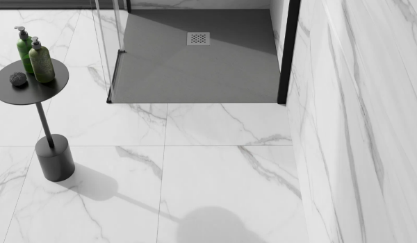 Hoe maak je de sifon in de douchebak en de lijnafvoer schoon?