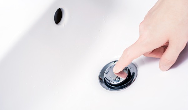 Hoe werkt een klik-klak stop?