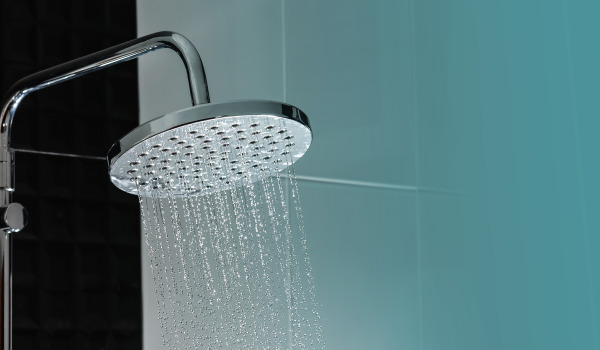 Hoe werkt een regendouche?